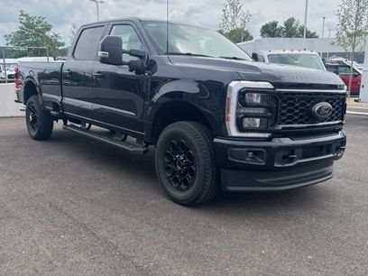 New 2025 Ford F350 XLT w/ Black Appearance Package