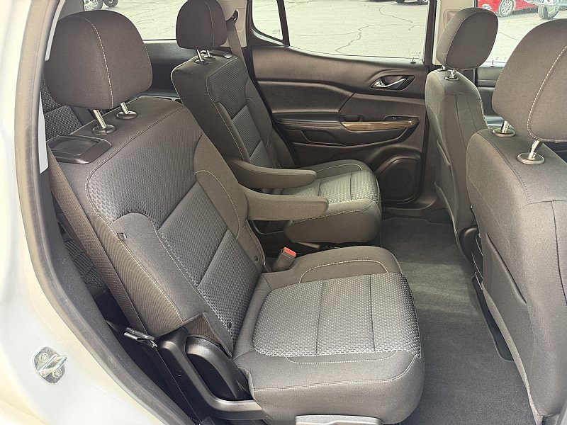 Used 2023 GMC Acadia SLE w/ Driver Convenience Package AWD/4WD image 24