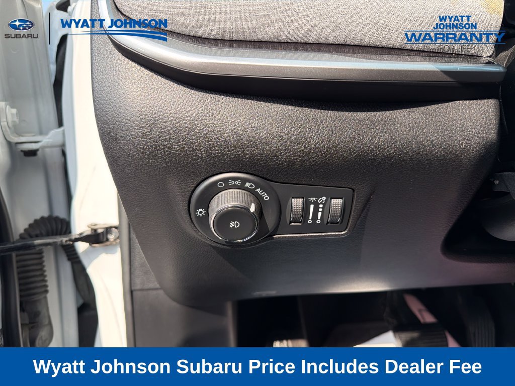 Used 2022 Jeep Compass Latitude w/ Convenience Group FWD image 22