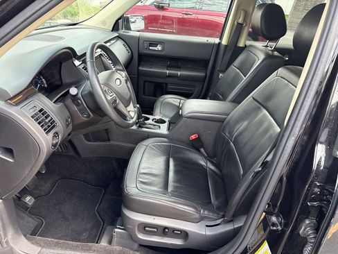 Used 2019 Ford Flex SEL w/ Equipment Group 202A AWD/4WD image 9