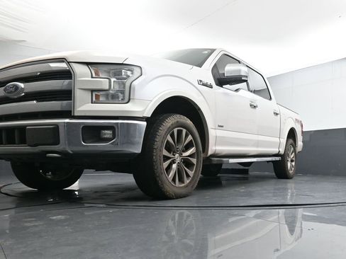 Used 2015 Ford F150 Lariat w/ Equipment Group 502A Luxury image 20