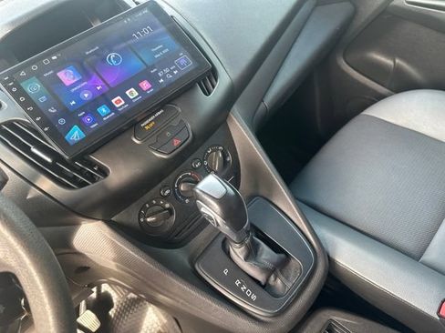 Used 2017 Ford Transit Connect XL FWD image 13