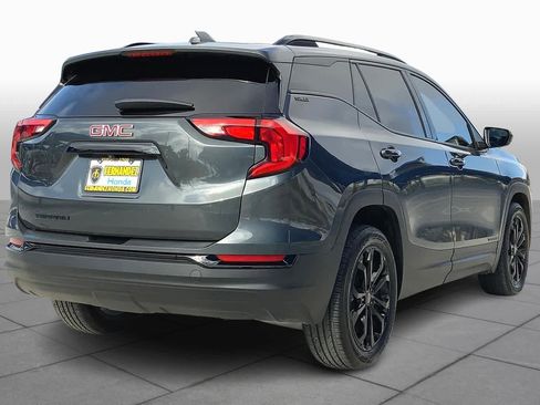 Used 2020 GMC Terrain SLE w/ Driver Convenience Package FWD image 13