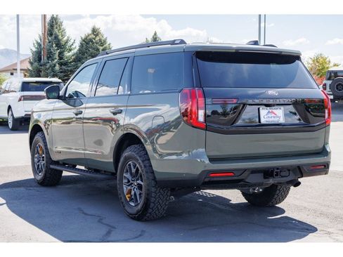 Used 2025 Ford Expedition Tremor AWD/4WD image 5