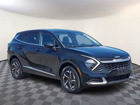 Used 2023 Kia Sportage LX AWD/4WD image 1