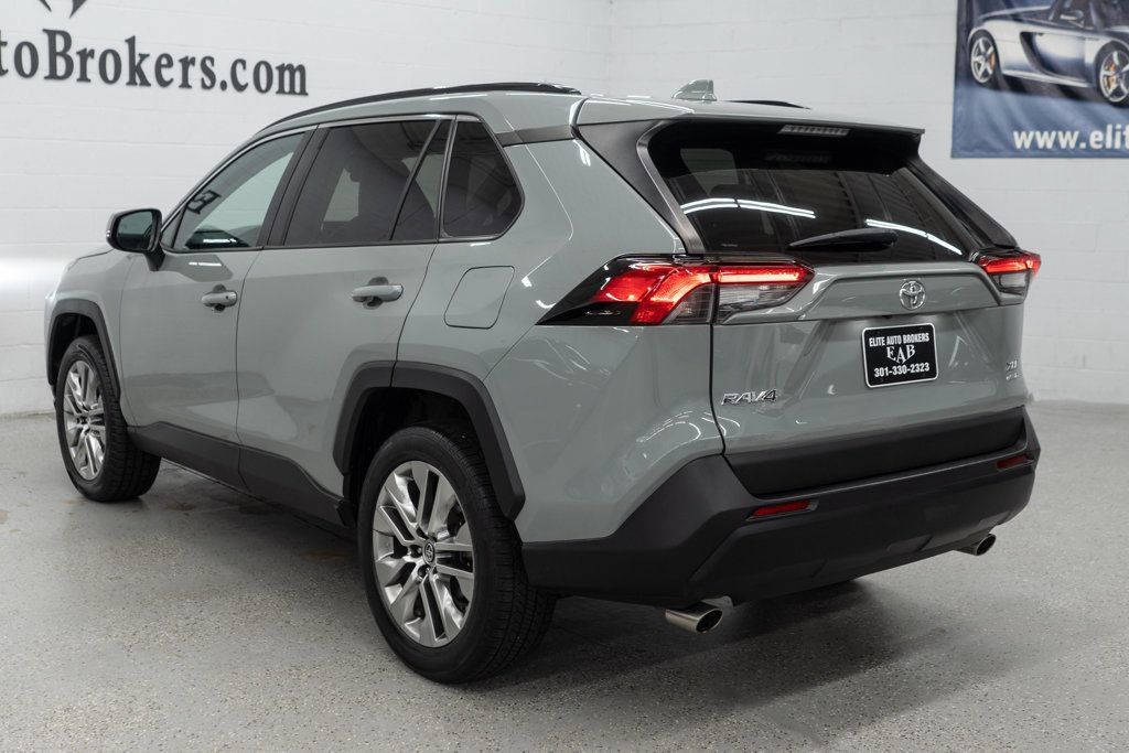 Used 2019 Toyota RAV4 XLE Premium AWD/4WD image 6