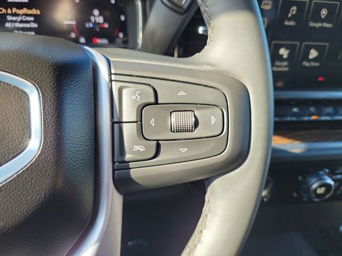 Used 2024 GMC Sierra 1500 Elevation image 18