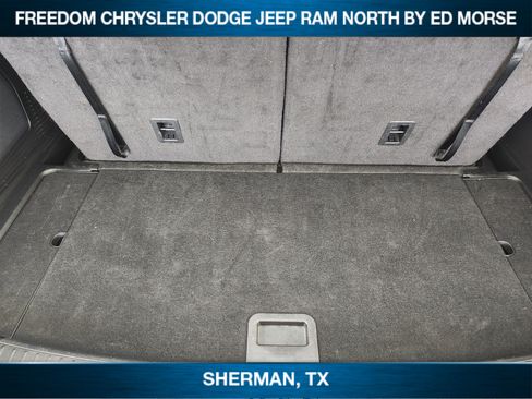 Used 2024 Ford Explorer Limited AWD/4WD image 24