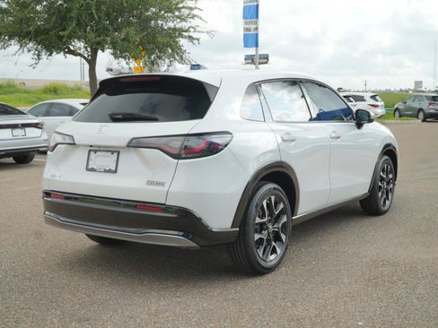 Used 2026 Honda HR-V EX-L image 5