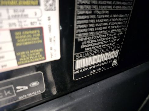 Used 2020 Land Rover Range Rover Sport HST image 16