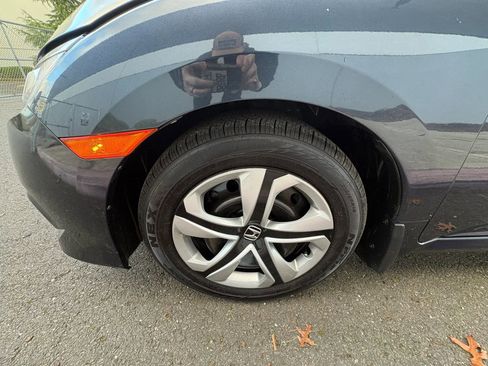 Used 2016 Honda Civic LX image 23