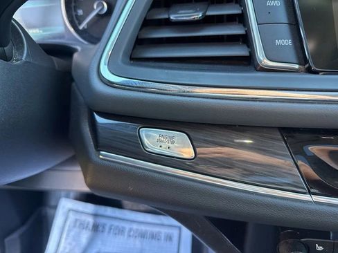 Used 2019 Buick Enclave Premium w/ Experience Buick Package image 20