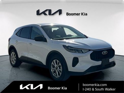 Used 2024 Ford Escape Active image 3