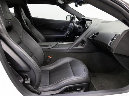 Used 2017 Chevrolet Corvette Z06 image 13