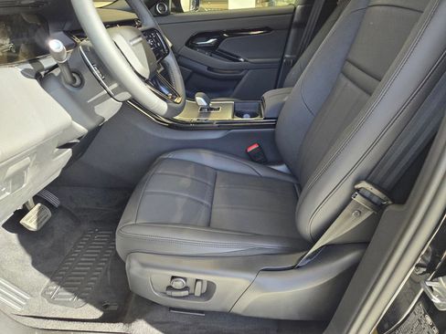 New 2026 Land Rover Range Rover Evoque S AWD/4WD image 38