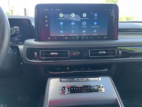 Used 2026 Lincoln Aviator AWD image 30