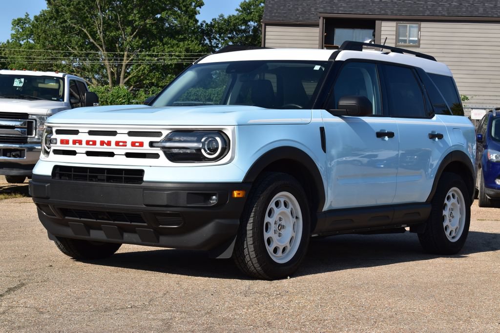 Certified 2023 Ford Bronco Sport Heritage w/ Heritage Convenience Package AWD/4WD image 1