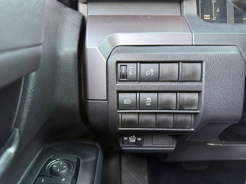 Certified 2026 Toyota Tacoma SR5 AWD/4WD image 24