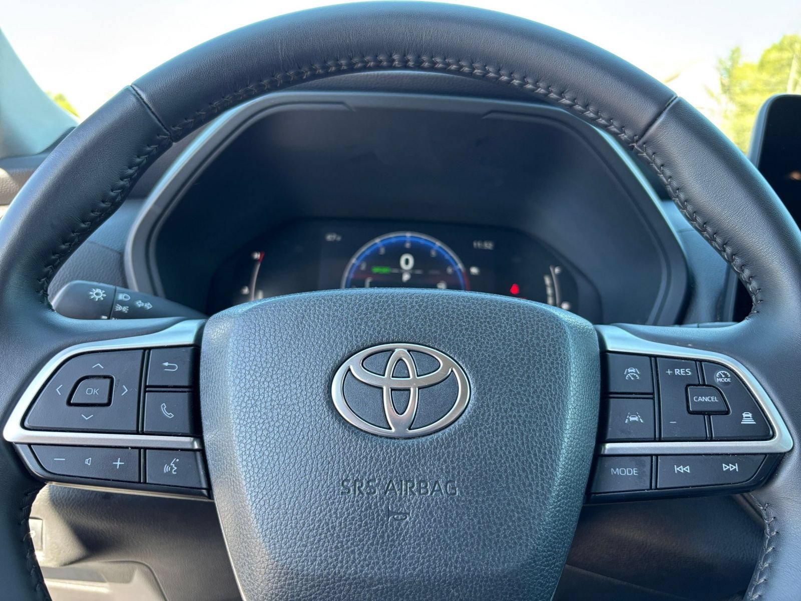 Used 2026 Toyota Grand Highlander AWD image 28