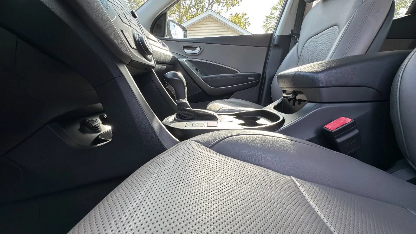 Used 2018 Hyundai Santa Fe Sport AWD/4WD image 14