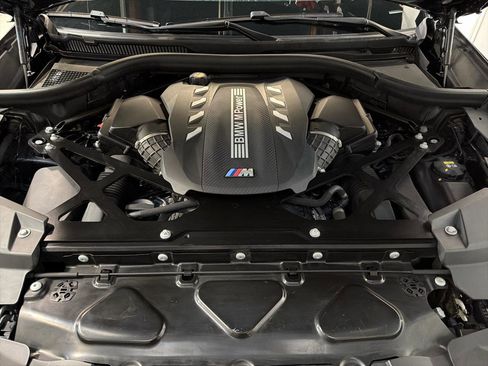 Used 2021 BMW X6 M w/ Executive Package AWD/4WD image 23