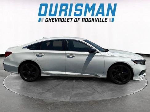Used 2019 Honda Accord Sport image 7