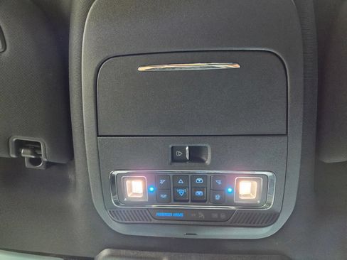 Used 2025 Ford F250 Platinum w/ Tremor Off-Road Package AWD/4WD image 52