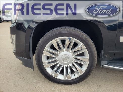 Used 2016 Cadillac Escalade ESV Platinum image 8