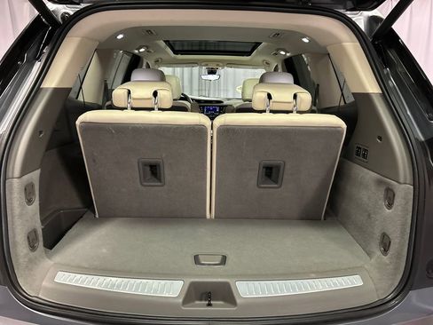 Used 2021 Cadillac XT6 Premium Luxury image 26