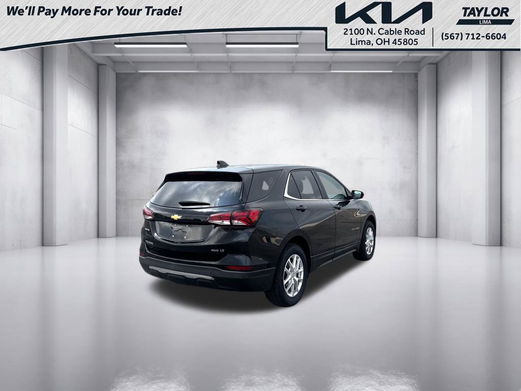 Used 2024 Chevrolet Equinox LT AWD/4WD image 2