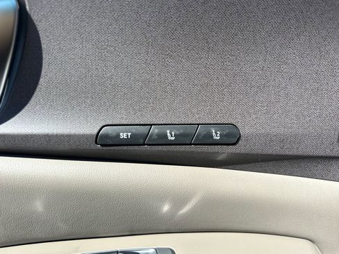New 2026 Kia Carnival EX FWD image 12