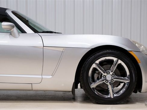 Used 2008 Saturn Sky w/ Premium Trim Package RWD image 19