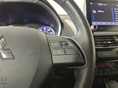 Used 2023 Mitsubishi Eclipse Cross SE image 15