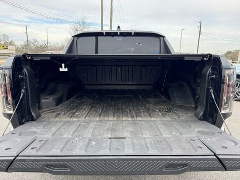 Used 2024 GMC Hummer EV 2X image 8