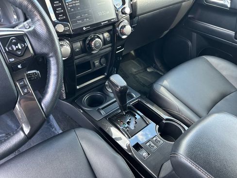 Used 2023 Toyota 4Runner 40th Anniversary SE AWD/4WD image 21