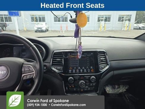 Used 2019 Jeep Grand Cherokee Altitude AWD/4WD image 11
