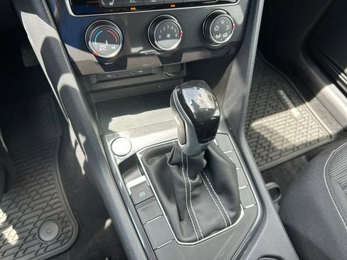 Used 2024 Volkswagen Tiguan S FWD image 31