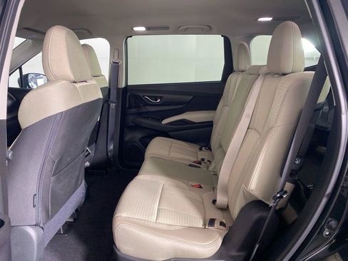 Used 2025 Subaru Ascent Premium AWD/4WD image 25