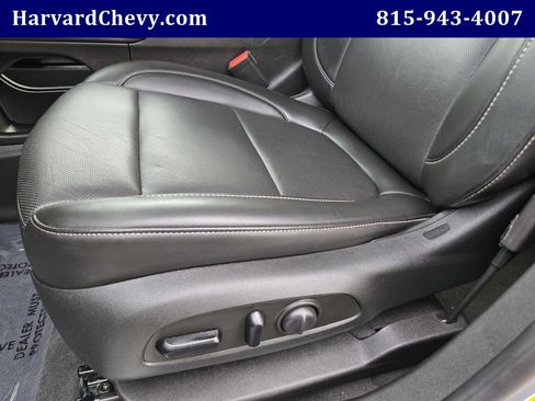 Used 2023 GMC Acadia SLT image 27