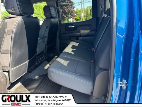 Used 2022 Chevrolet Silverado 1500 Custom Trail Boss w/ LPO, Dark Essentials Package AWD/4WD image 24