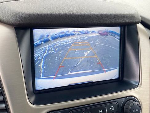 Used 2017 GMC Yukon Denali w/ Open Road Package image 13