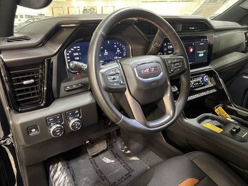 Used 2025 GMC Sierra 3500 AT4 w/ AT4 Premium Plus Package AWD/4WD image 13