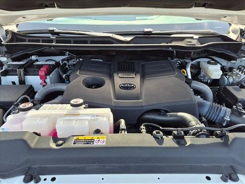Used 2024 Toyota Tundra SR5 AWD/4WD image 22