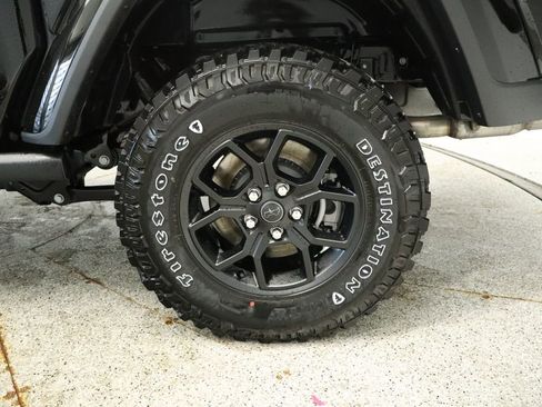 New 2026 Jeep Gladiator Willys image 18