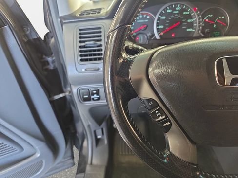 Used 2003 Honda Pilot EX image 17