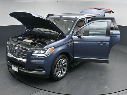 Certified 2023 Lincoln Navigator Reserve AWD/4WD image 56