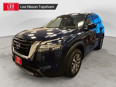 Used 2025 Nissan Pathfinder SL