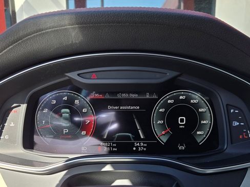 Used 2021 Audi A6 Premium Plus w/ Premium Plus Package image 27