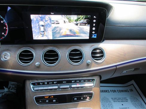 Used 2023 Mercedes-Benz E 350 Sedan image 13