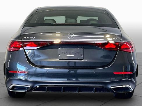 New 2026 Mercedes-Benz E 450 4MATIC Sedan image 4
